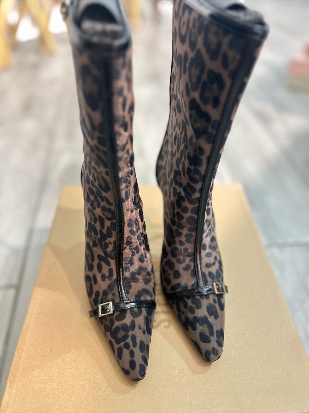 Steve Madden Leopard Print Mesh Pointed-Toe Heeled Boots Size 7